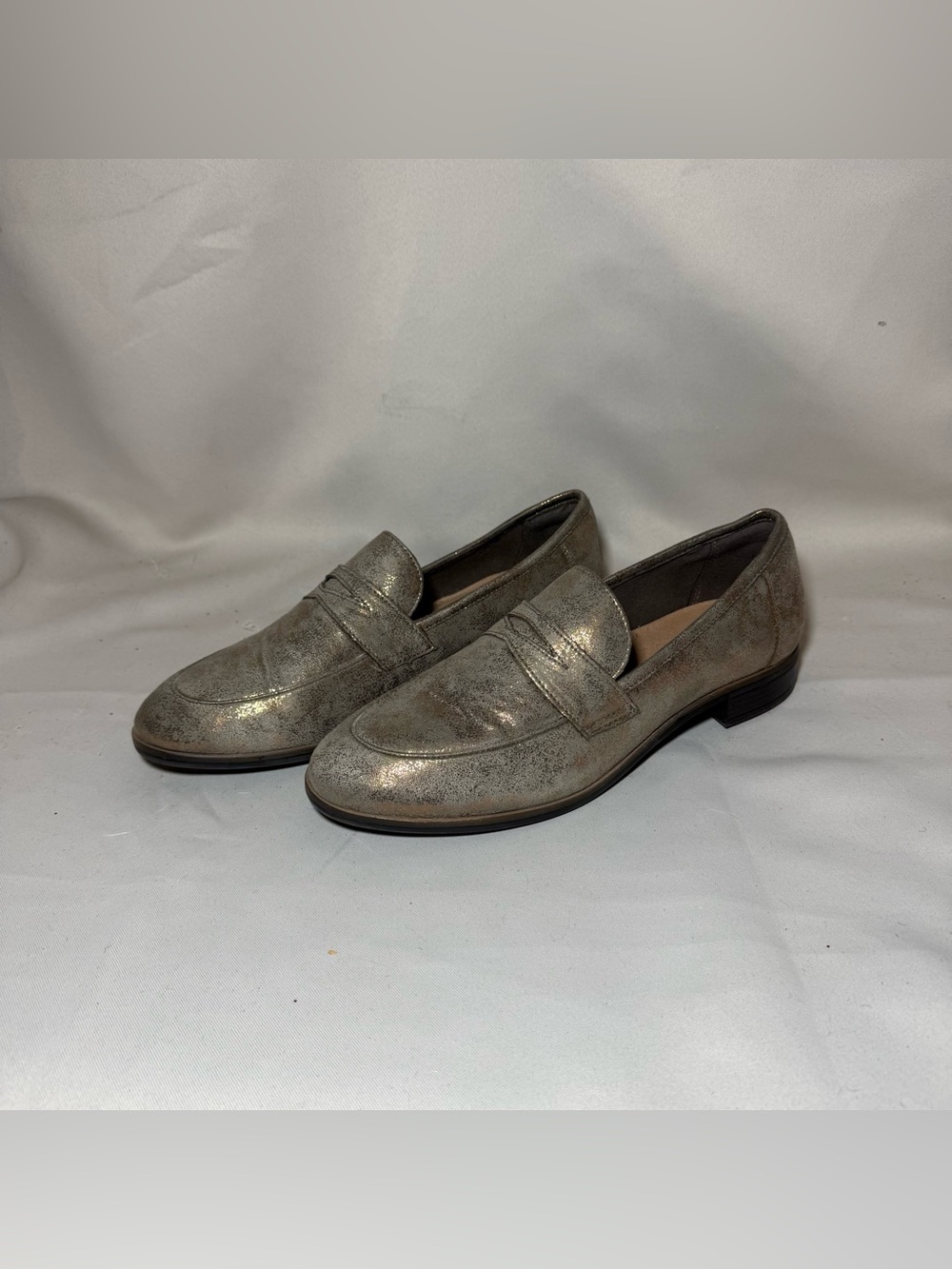 Clarks Trish Rose Copper Metallic Loafers Shoes Slip On Women’s sz: 11
